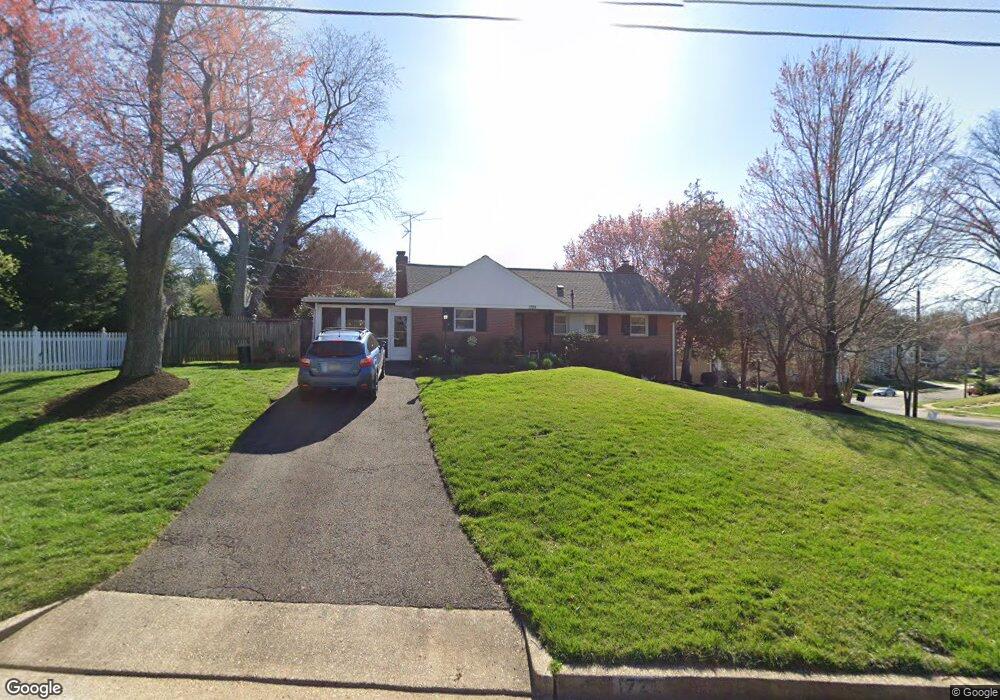 1729 Lansing Ct, McLean, VA 22101 - photo 1