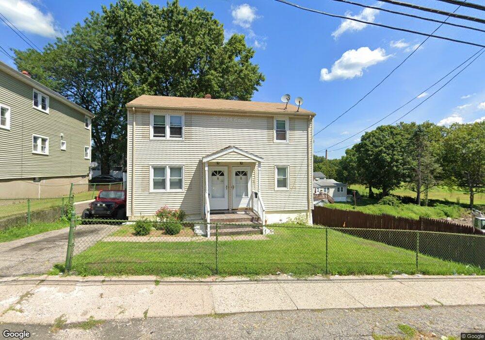 187 Granfield Ave, Bridgeport, CT 06610 - photo 1