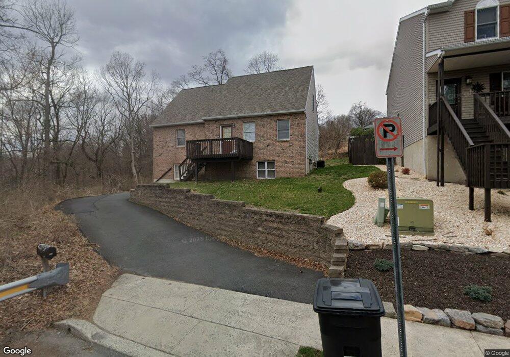 34 S Oneil St, Mohnton, PA 19540 - photo 1