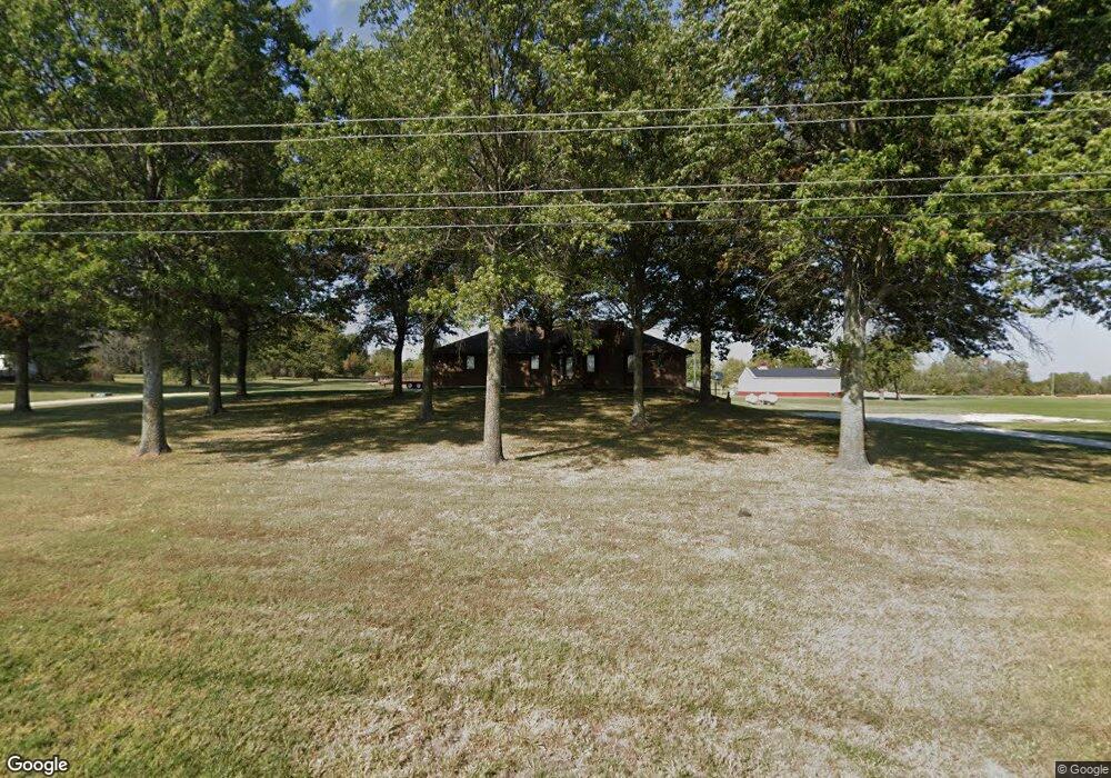 1406 E Hubach Hill Rd, Raymore, MO 64083 - photo 1