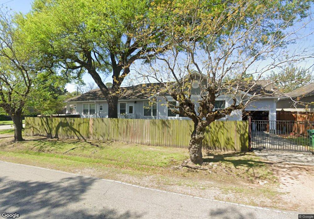 801 Highland St, Houston, TX 77009 - photo 1