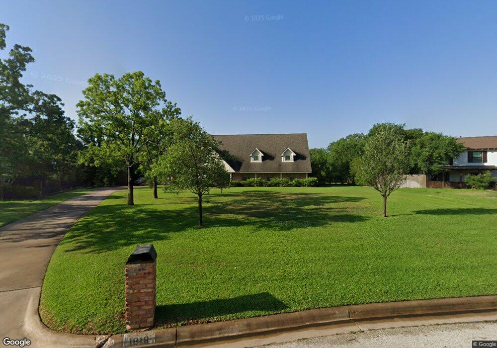 1818 Shadowwood Dr, College Station, TX 77840 - photo 1
