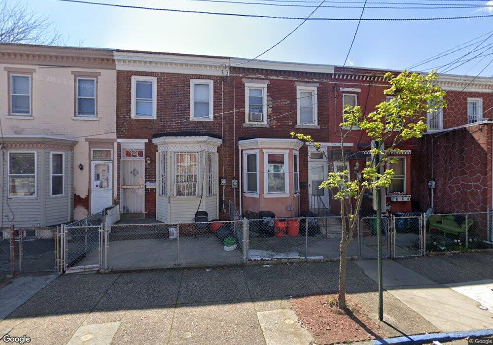 340 Clinton St, Camden, NJ 08103 - photo 1
