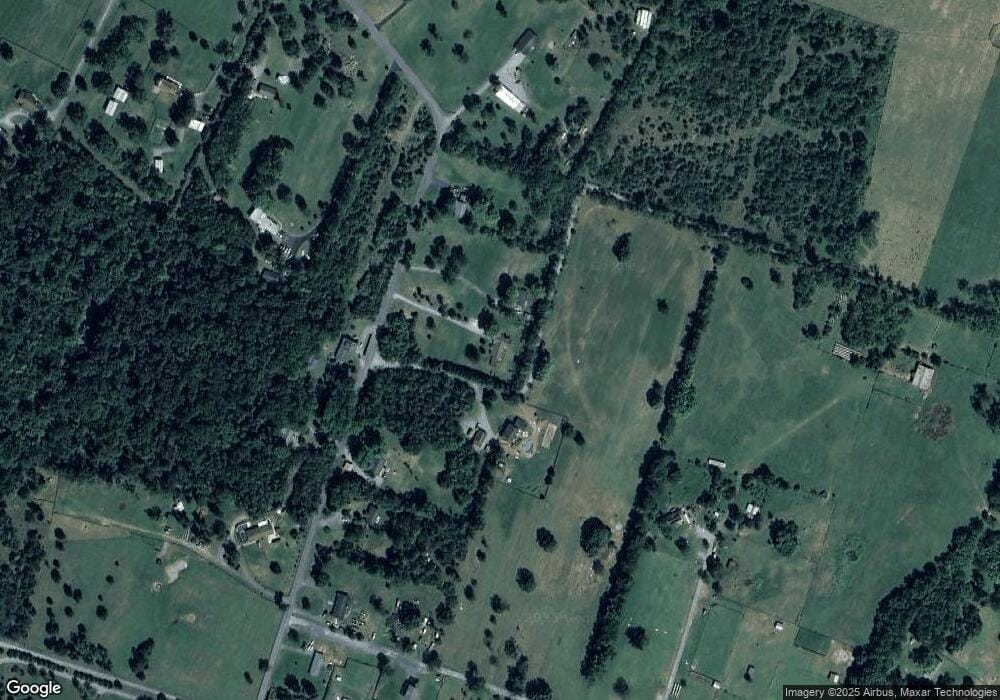 606 Russell Rd, Berryville, VA 22611 - photo 1