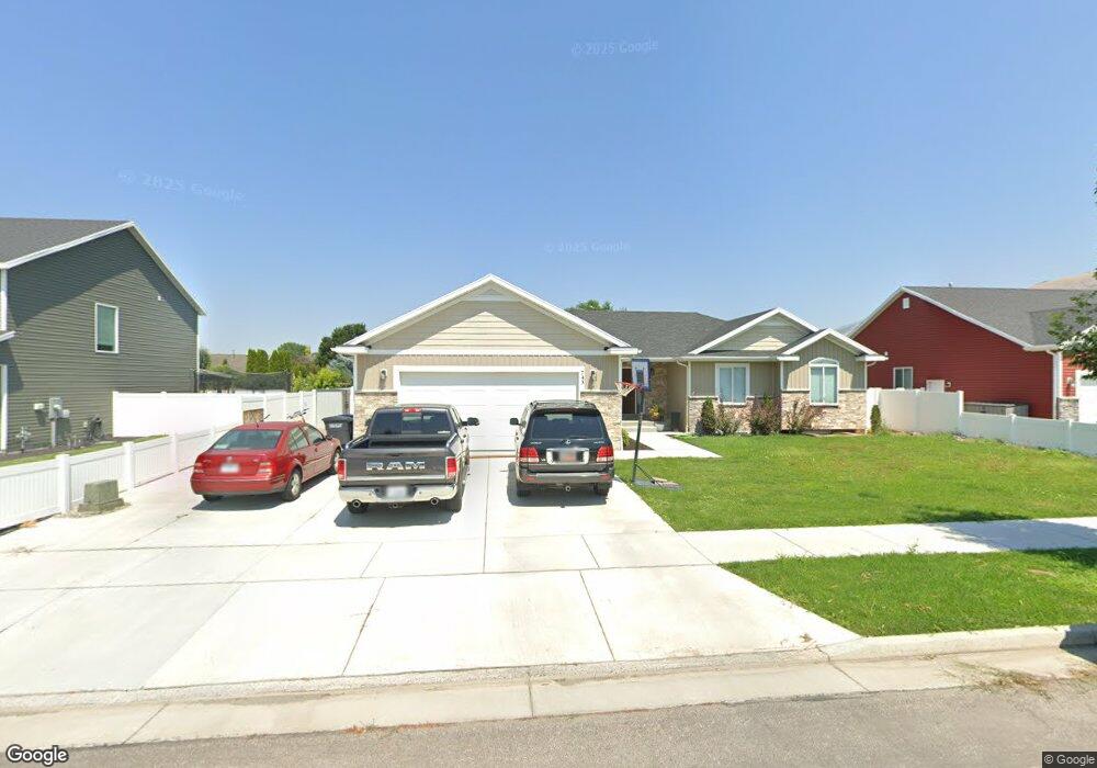 743 E 480 S, Hyrum, UT 84319 - photo 1