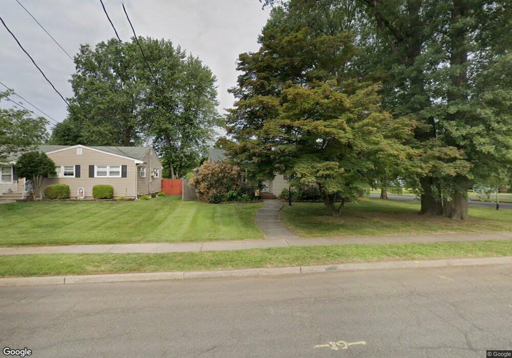 617 Hazelwood Ave, Middlesex, NJ 08846 - photo 1