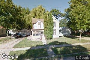 413 S Cedar St, Lennox, SD 57039