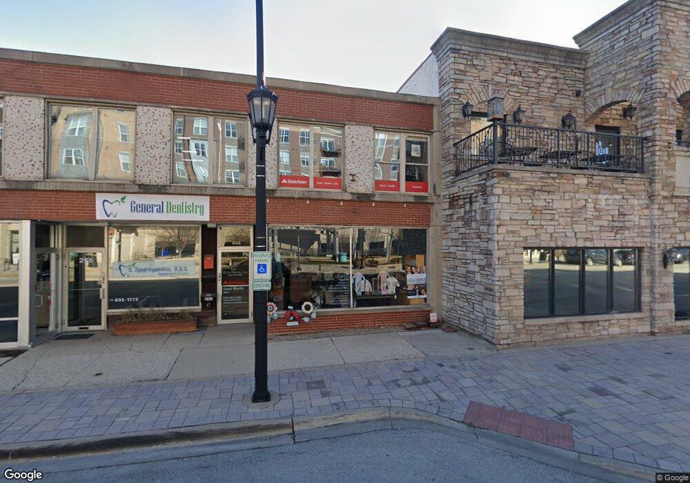 253 N York St, Elmhurst, IL 60126 - photo 1