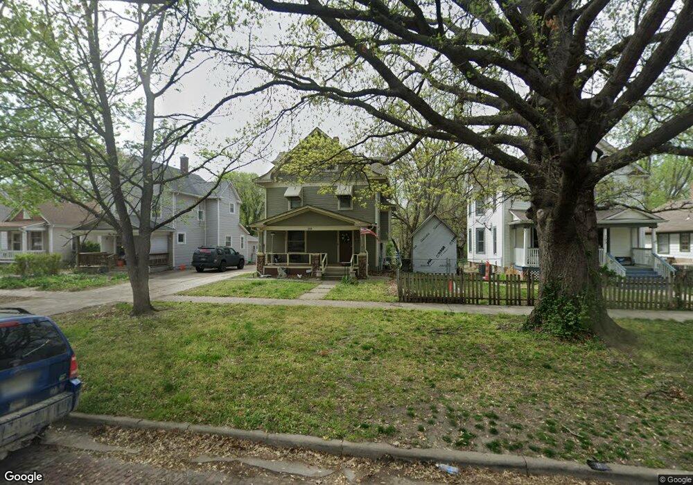 109 SW Fillmore St, Topeka, KS 66606 - photo 1