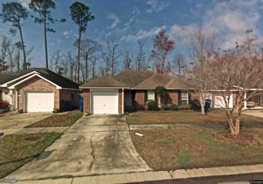 409 W Suncrest Other, Slidell, LA 70458 - photo 1