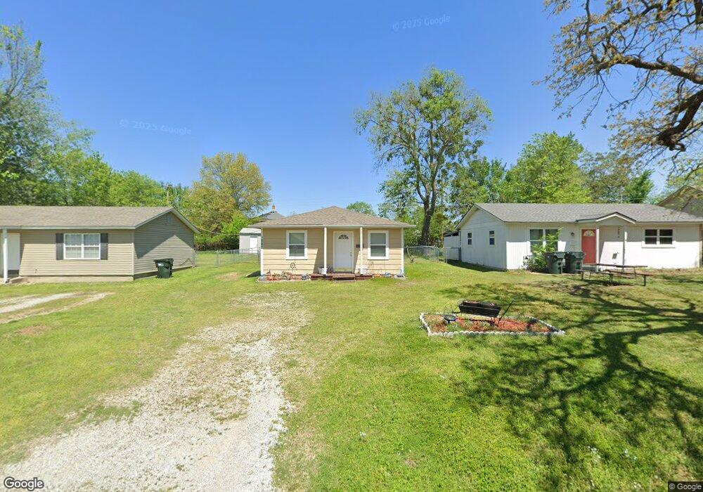 1227 E Bryan Ave, Sapulpa, OK 74066 - photo 1