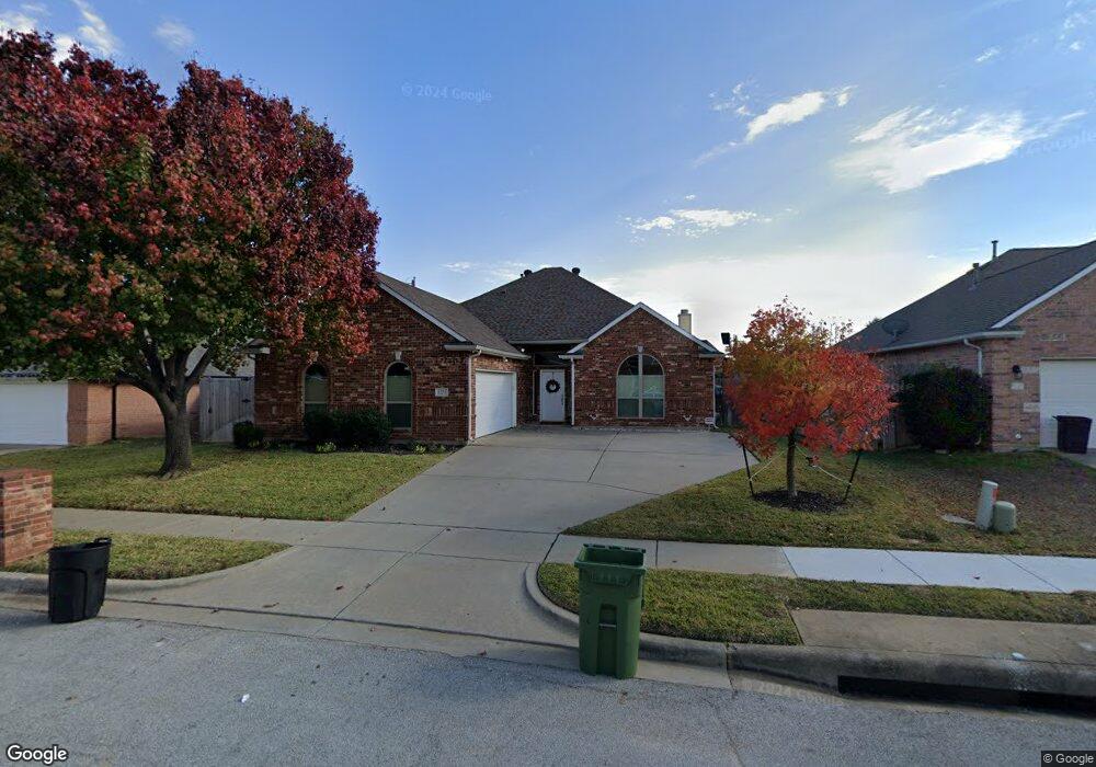 8324 Crystal Ln, North Richland Hills, TX 76182 - photo 1