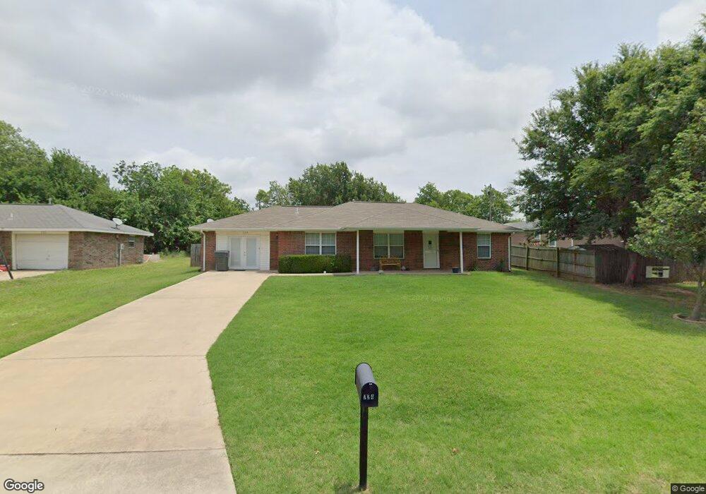 724 M St SW, Ardmore, OK 73401 - photo 1