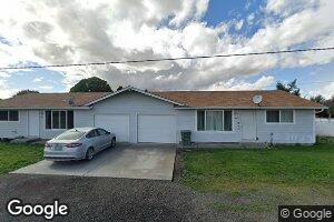 834 N Hunt St, Athena, OR 97813