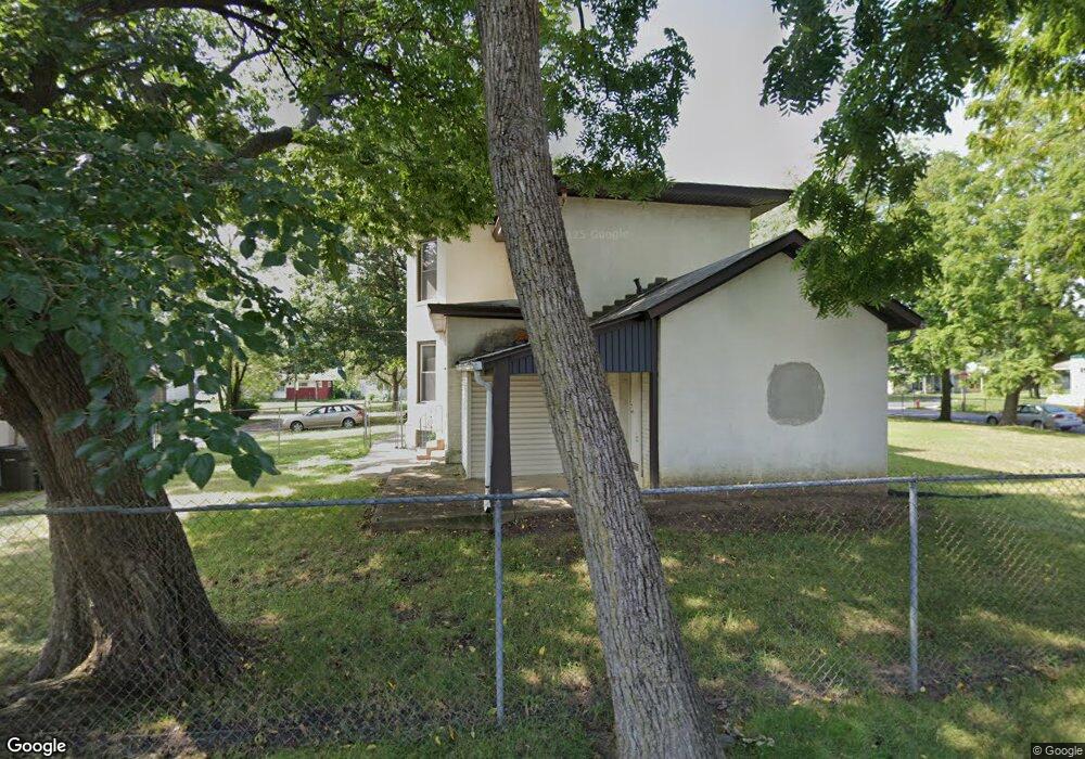 2538 Eakin Rd, Columbus, OH 43204 - photo 1