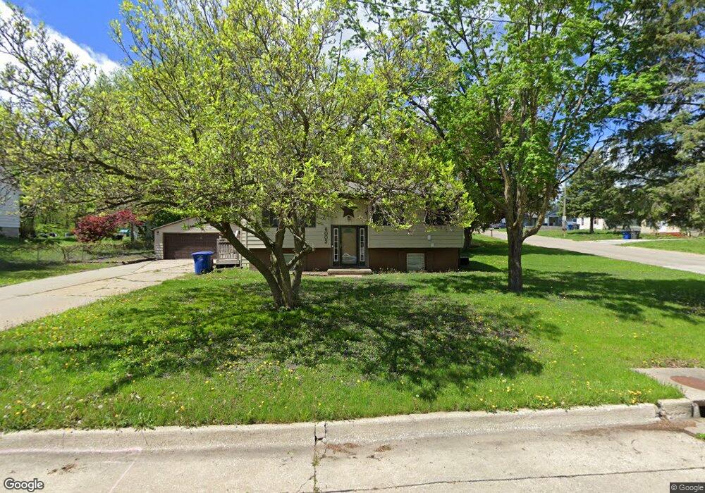6002 SW 5th St, Des Moines, IA 50315 - photo 1