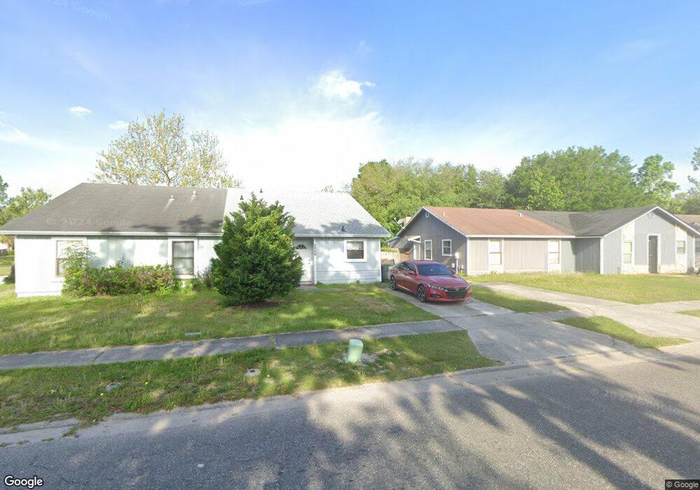 2556 Hidden Village Dr, Jacksonville, FL 32216 - photo 1