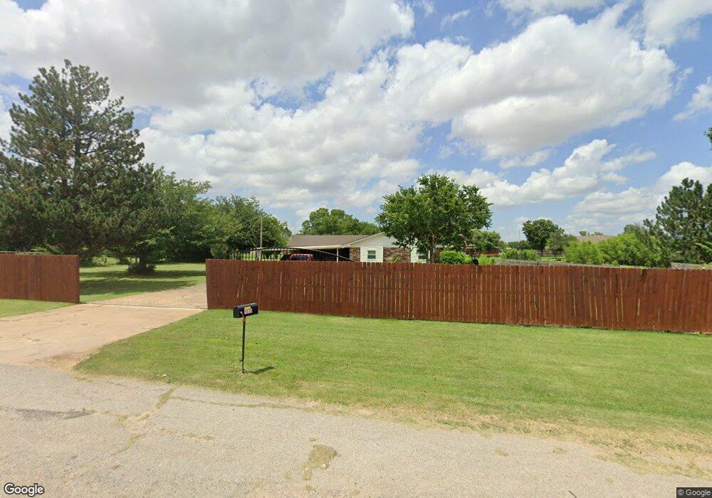 1035 NE 27th St, Moore, OK 73160 - photo 1