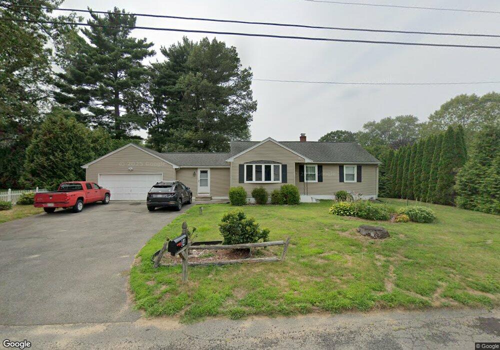 34 Arthur St, Ludlow, MA 01056 - photo 1
