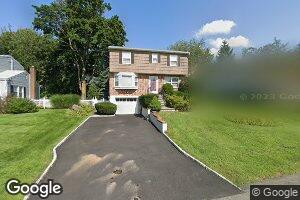 224 Manhattan Ave, Hawthorne, NY 10532