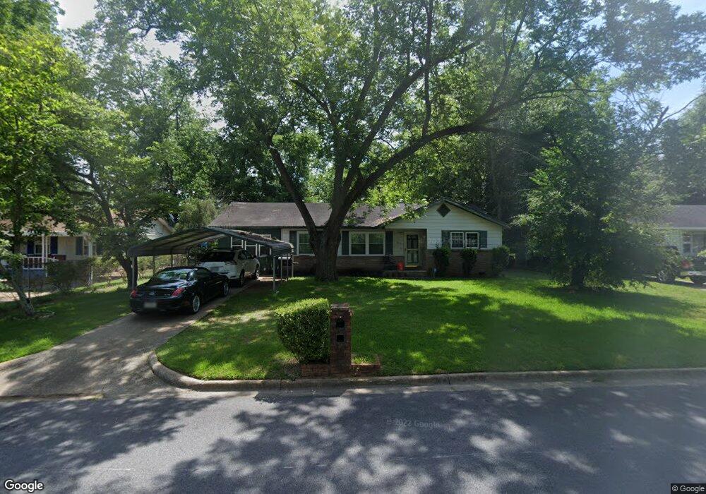 808 S Shadowlawn Dr, Albany, GA 31707 - photo 1