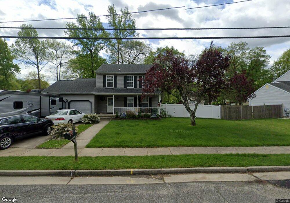 682 Iszard Ct, Woodbury, NJ 08096 - photo 1