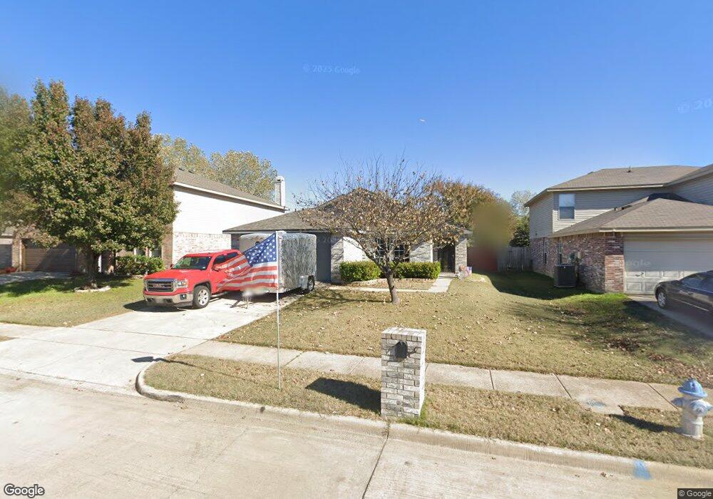 8009 Winding Stream Ln, Denton, TX 76210 - photo 1