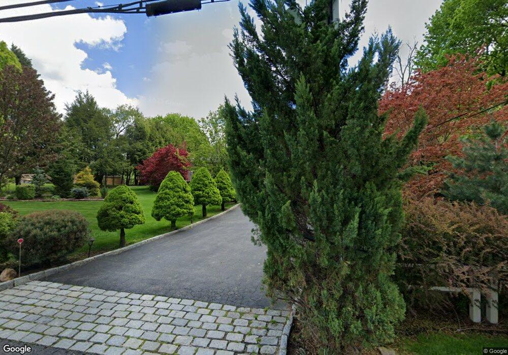 1 Old Farm Rd S, Pleasantville, NY 10570 - photo 1