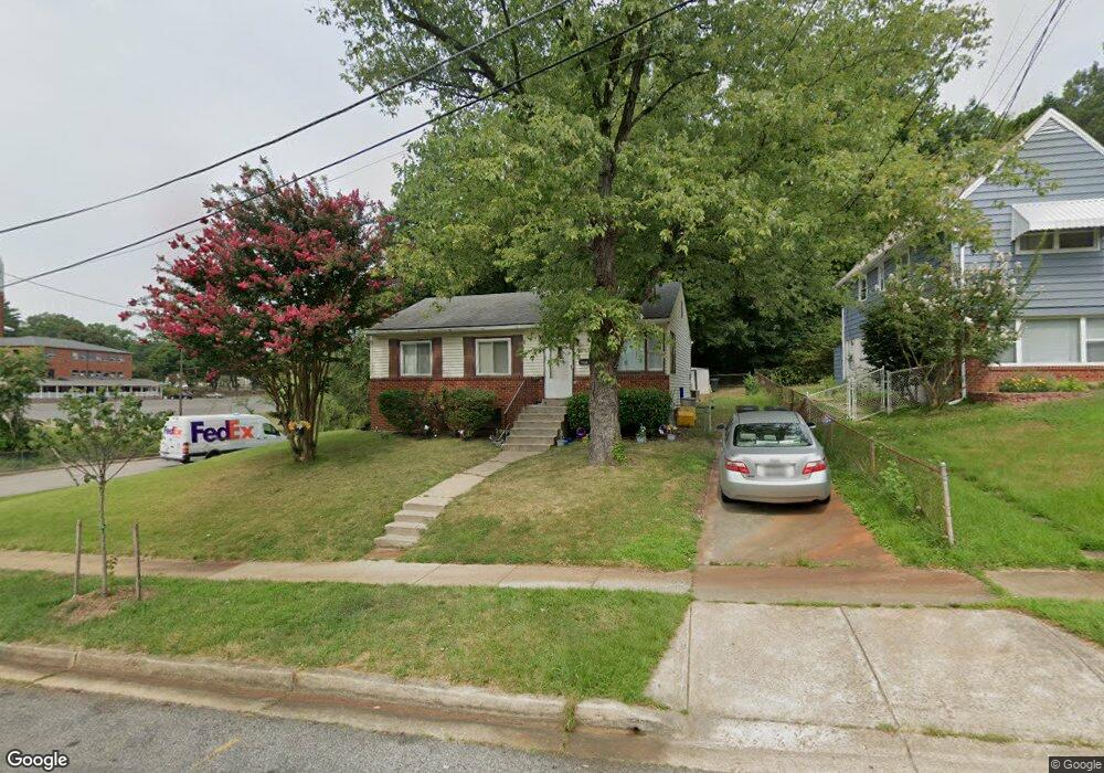 5900 Mustang Dr, Riverdale, MD 20737 - photo 1