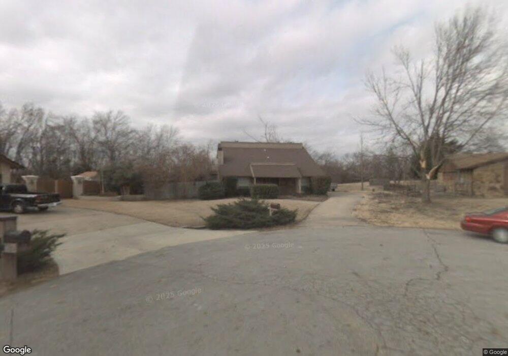 2704 W Iola St, Broken Arrow, OK 74012 - photo 1