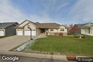 952 Waters Edge Cir, Avon, MN 56310