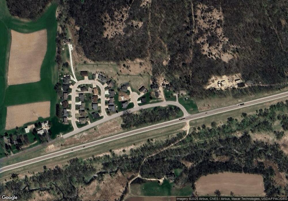 52 Bluebird Ct, Winona, MN 55987 - photo 1