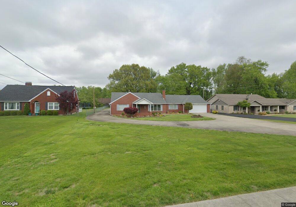 1742 Scheller Ln, New Albany, IN 47150 - photo 1