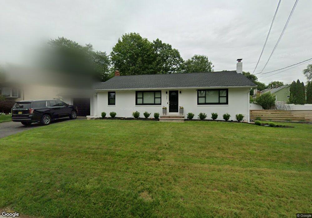 321 Bradley Ave, Northvale, NJ 07647 - photo 1