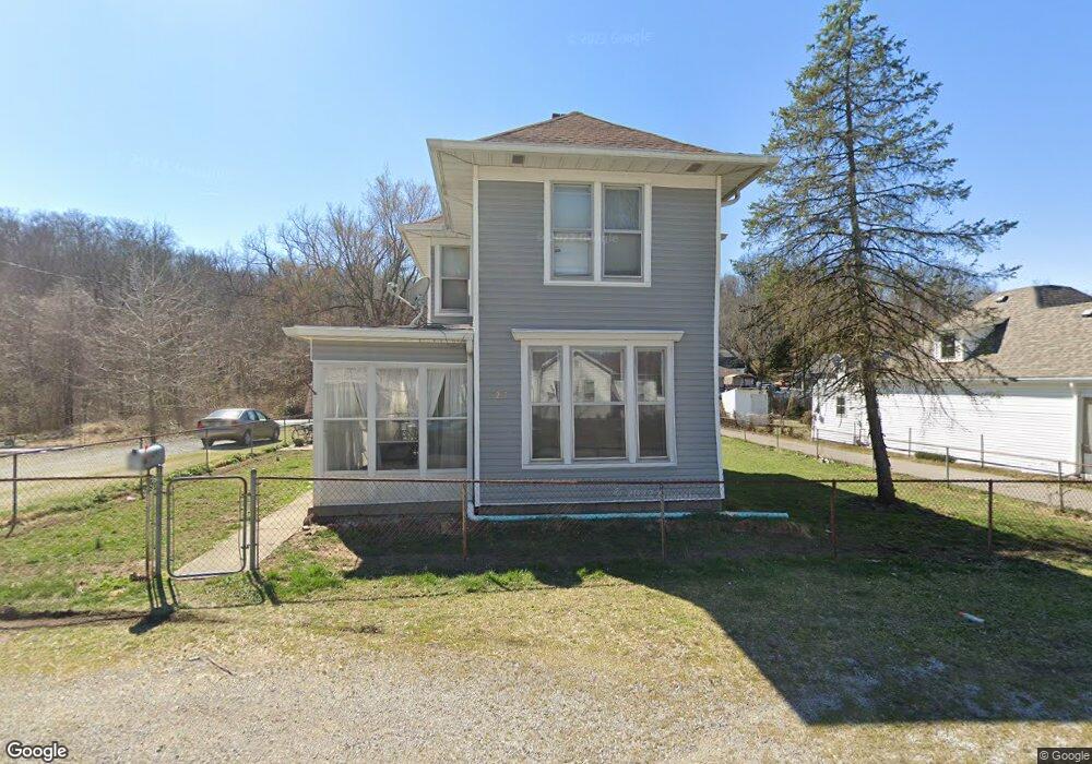 627 W 8th St, New Albany, IN 47150 - photo 1