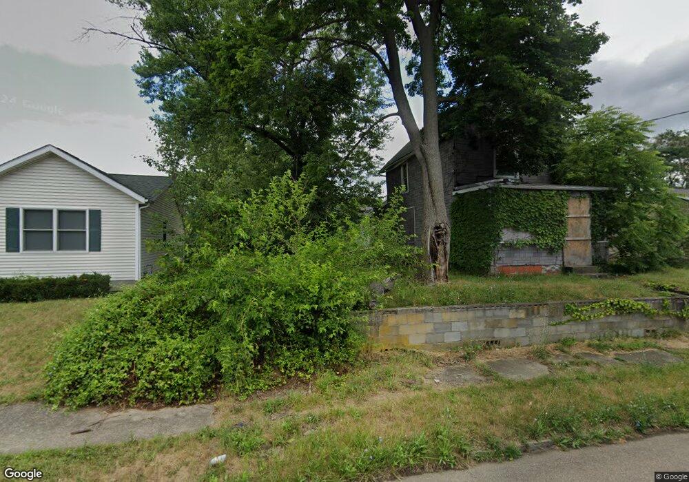 1423 2nd St NE, Canton, OH 44704 - photo 1