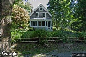 37 Buzzards Bay Ave, Woods Hole, MA 02543