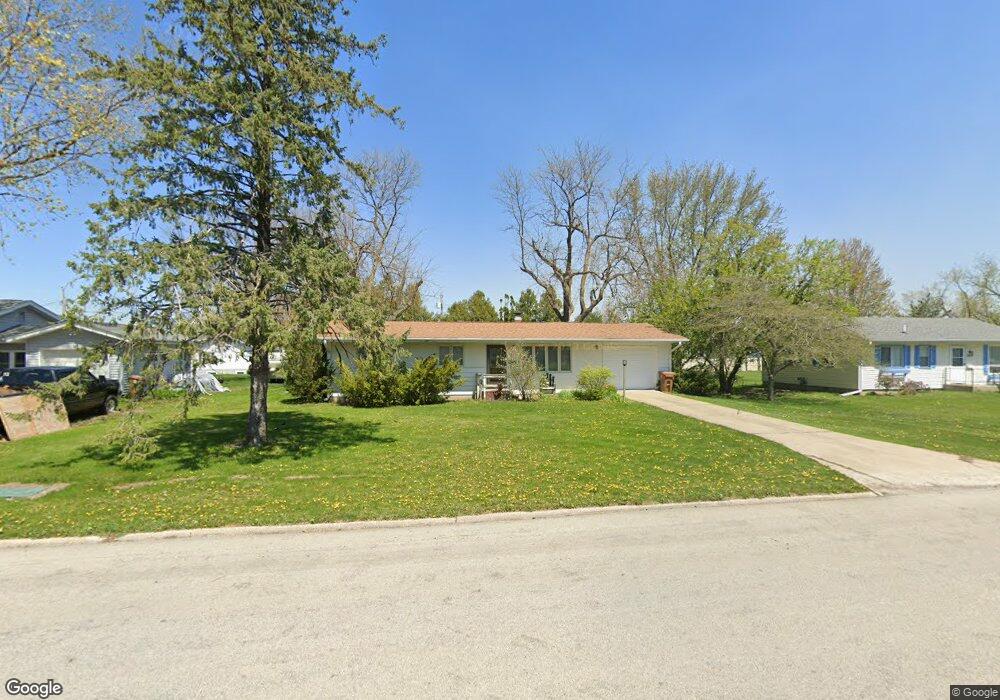 1801 10th Avenue Place, Grinnell, IA 50112 - photo 1