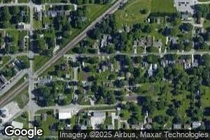 207 1/2 E Washington St, Towanda, IL 61776