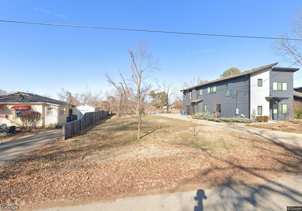 414 NW 7th St, Bentonville, AR 72712 - photo 1