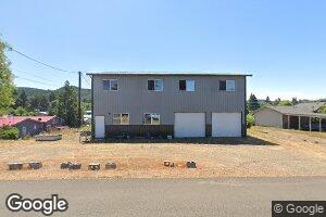 207 SE Egbert Ave, Siletz, OR 97380