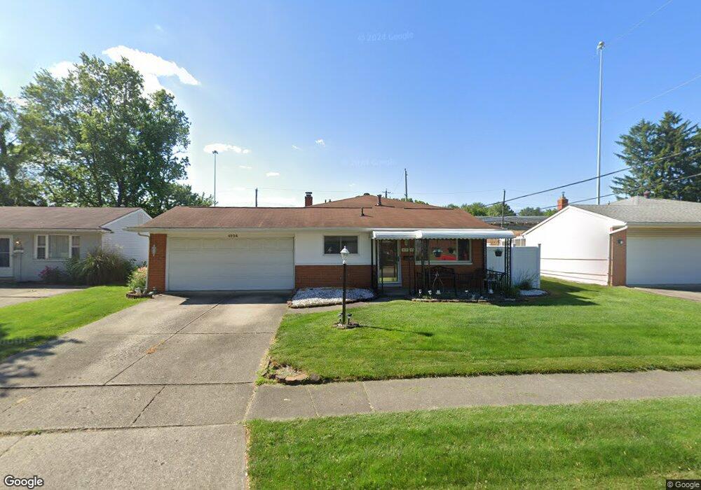 4924 Botsford Dr, Columbus, OH 43232 - photo 1