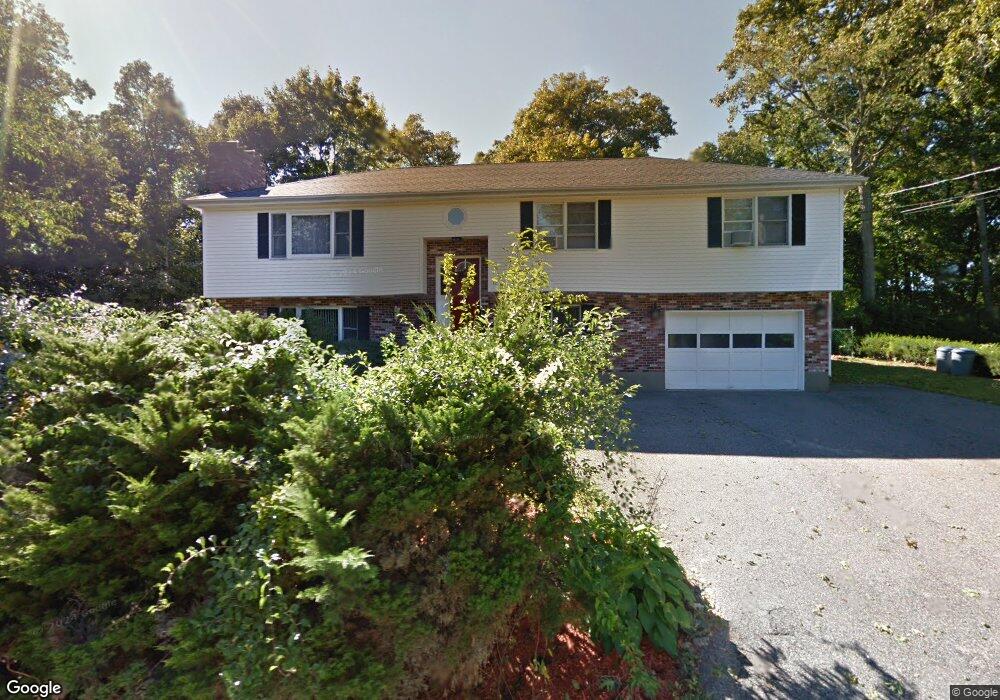 15 Plaza Ave, Stoneham, MA 02180 - photo 1