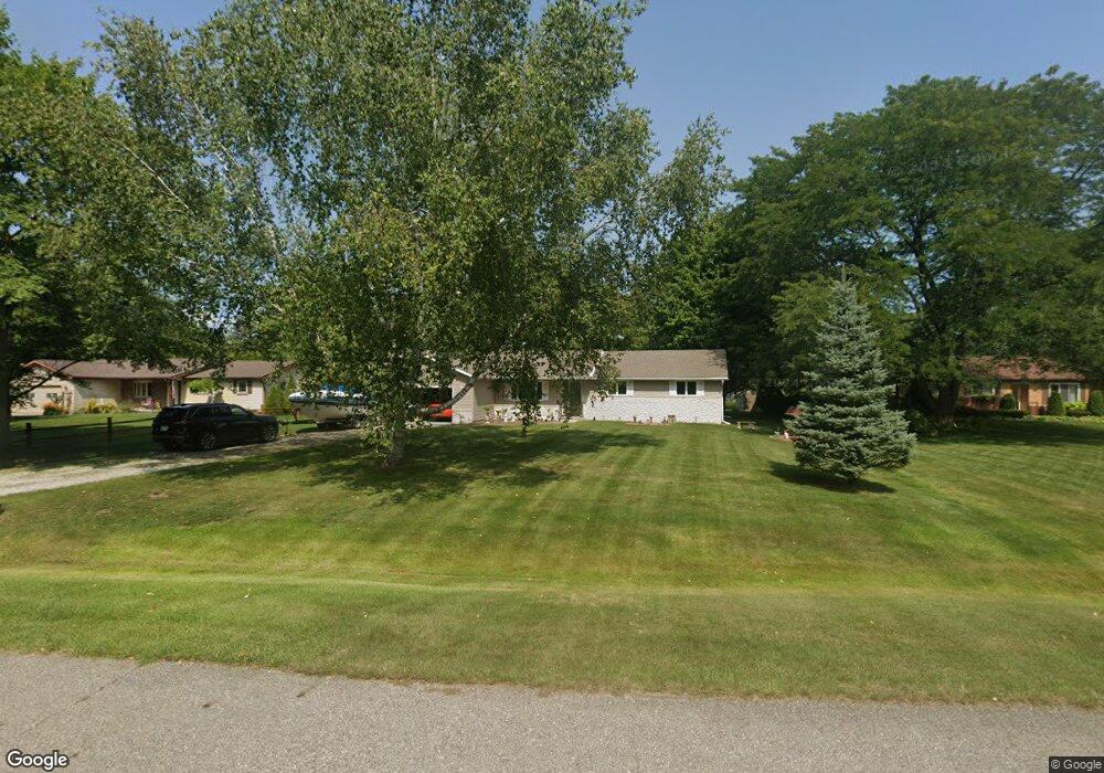 4610 Buckingham Dr, Port Huron, MI 48060 - photo 1