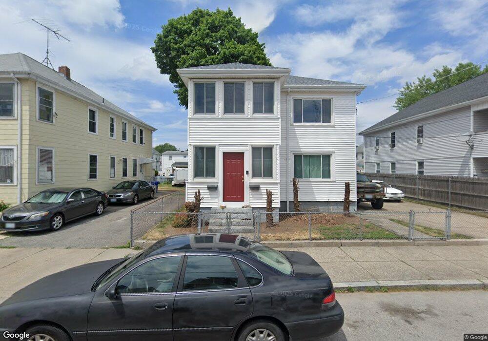 38 Pullen Ave, Pawtucket, RI 02861 - photo 1