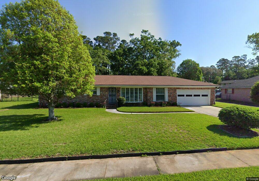 6879 Bakersfield Dr, Jacksonville, FL 32210 - photo 1