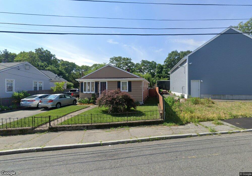 81 Mill St, Cumberland, RI 02864 - photo 1