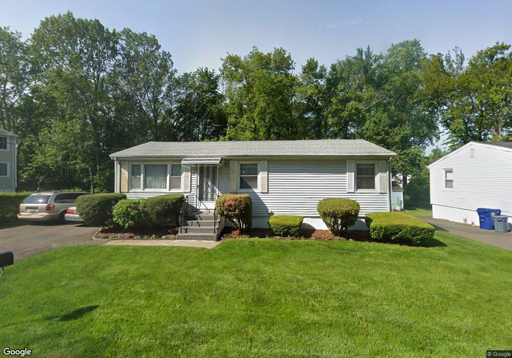 14 Swampscott St, West Haven, CT 06516 - photo 1