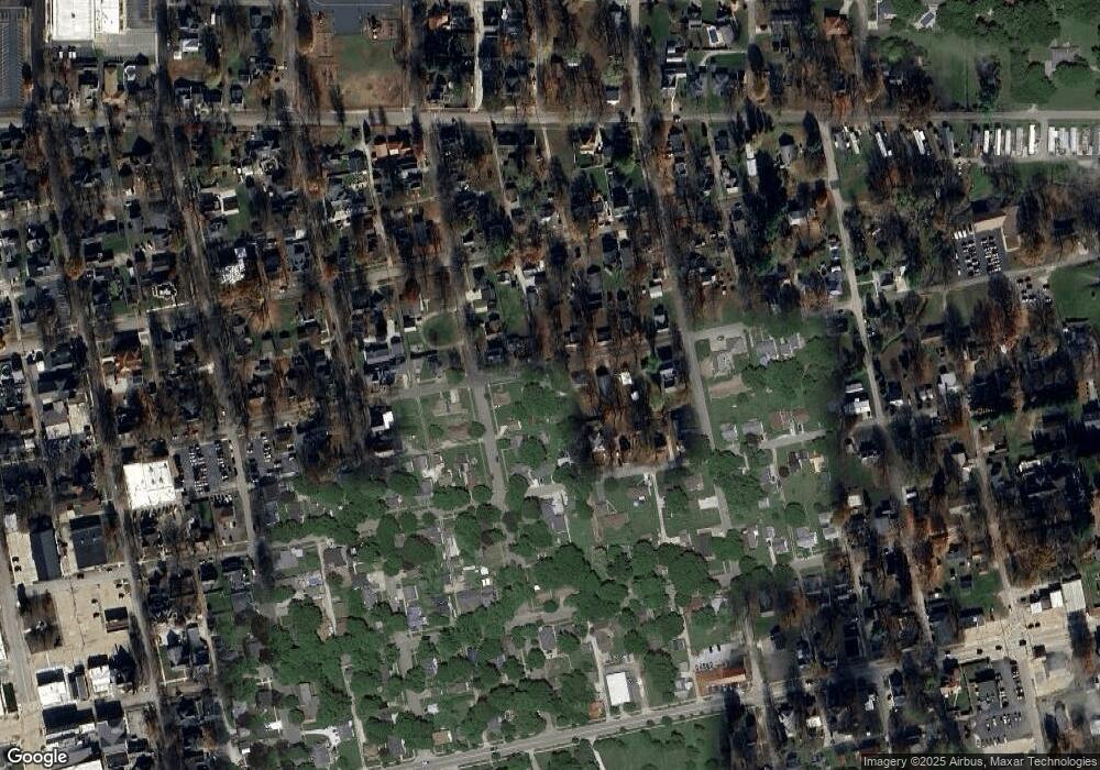 816 Harrison St, Covington, IN 47932 - photo 1