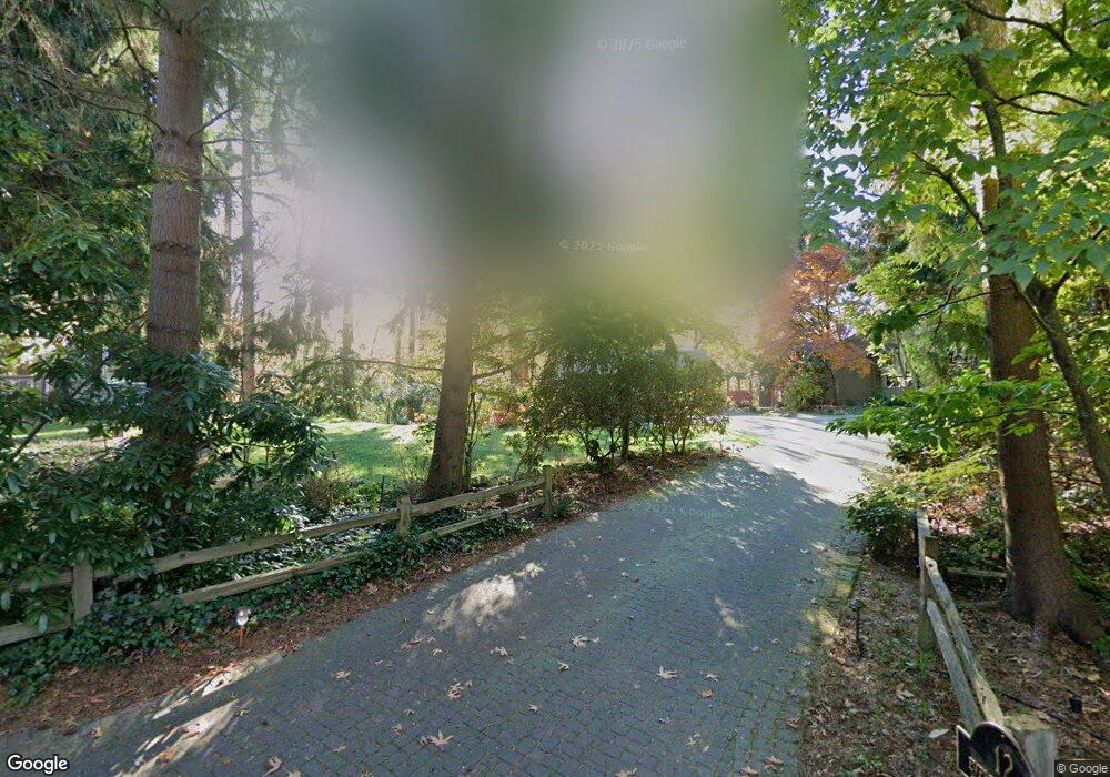 4261 W Mercer Way, Mercer Island, WA 98040 - photo 1